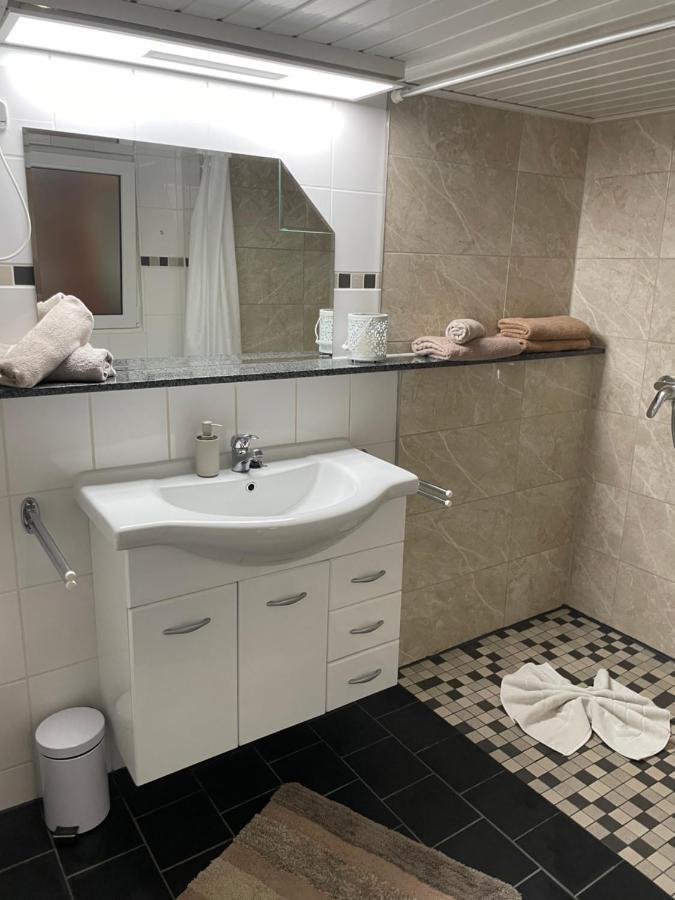 Christels Ferienwohnung 1 In Thale Mit Sonnenterrasse Und Grill Luaran gambar