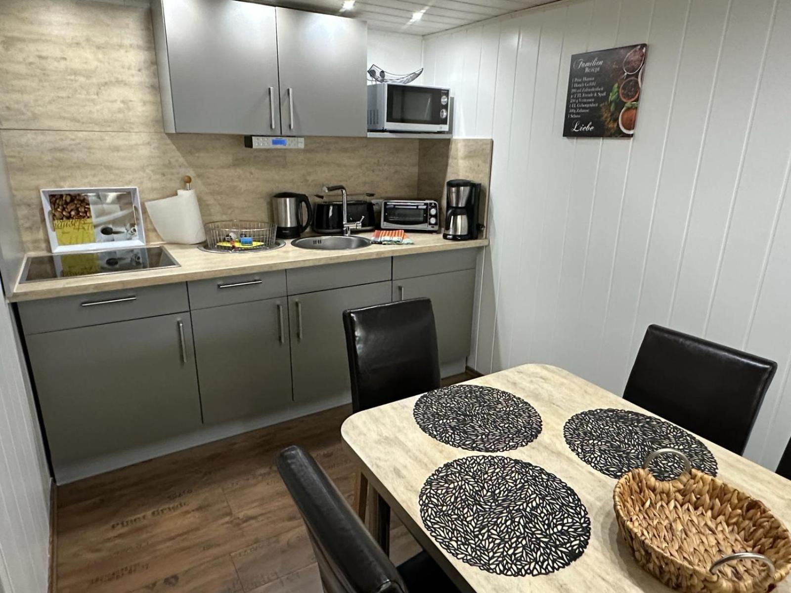 Christels Ferienwohnung 1 In Thale Mit Sonnenterrasse Und Grill Luaran gambar